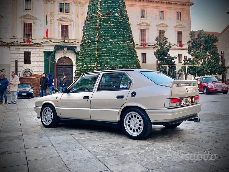 Usata Alfa Romeo 33 Quadrifoglio Verde 118 CV (86 kW) 1989 Argento Berlina
