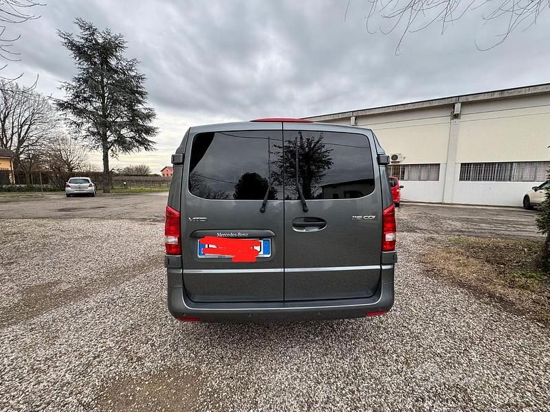 Usata Mercedes Vito 2018 Grigio Furgone