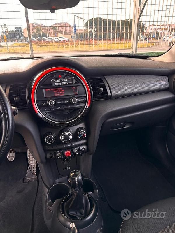 Usata Mini Cooper D 116 CV (85 kW) 2014 Utilitaria