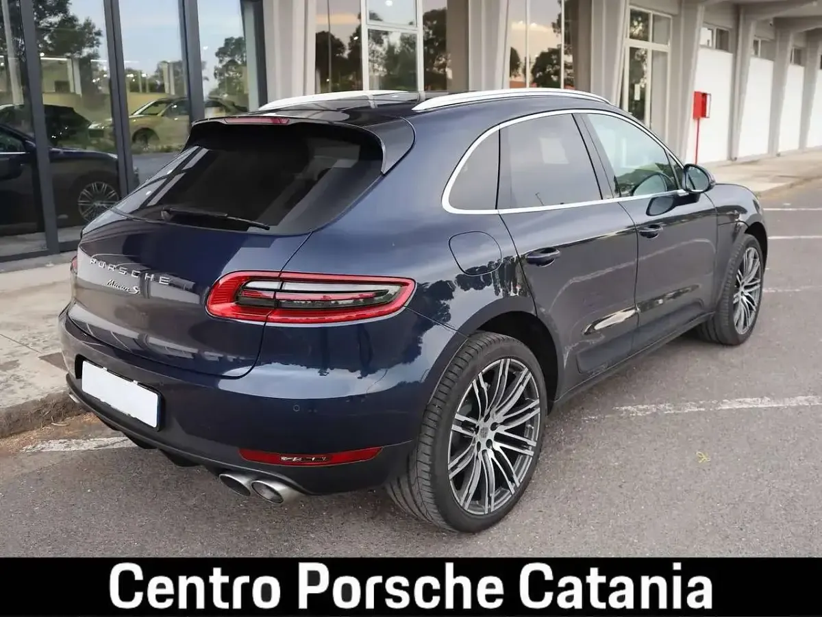 Usata Porsche Macan 250 CV (183 kW) 2018 Blu/azzurro SUV