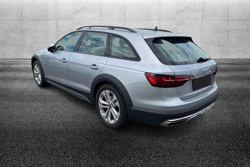 Usata Audi A4 Allroad Business 204 CV (150 kW) 2021 Argento Station wagon