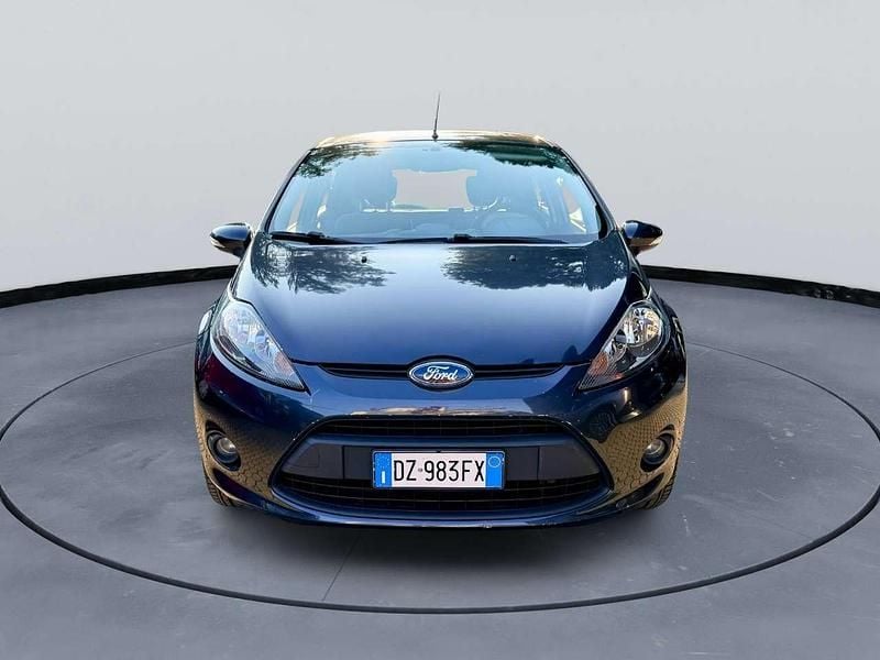 Usata Ford Fiesta Titanium 95 CV (69 kW) 2010 Blu/azzurro Utilitaria