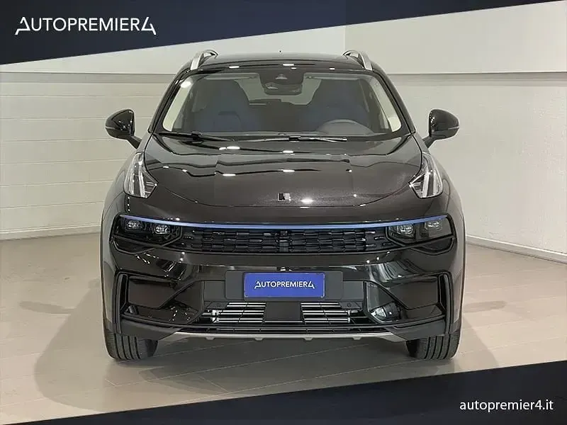 Usata Lynk & Co 01 261 CV (191 kW) 2023 Nero SUV