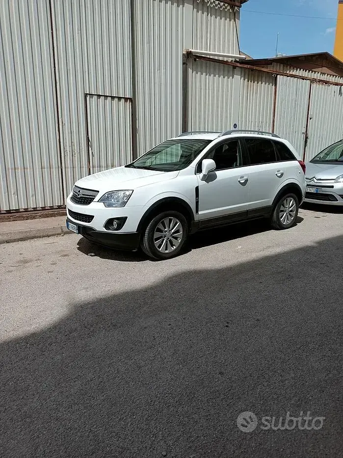 Usata Opel Antara 163 CV (119 kW) 2014 Bianco SUV