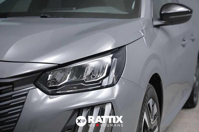 Usata Peugeot 208 Allure 101 CV (74 kW) 2025 Grigio Utilitaria