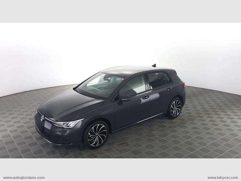 Usata VW Golf VIII Life 110 CV (80 kW) 2023 Berlina