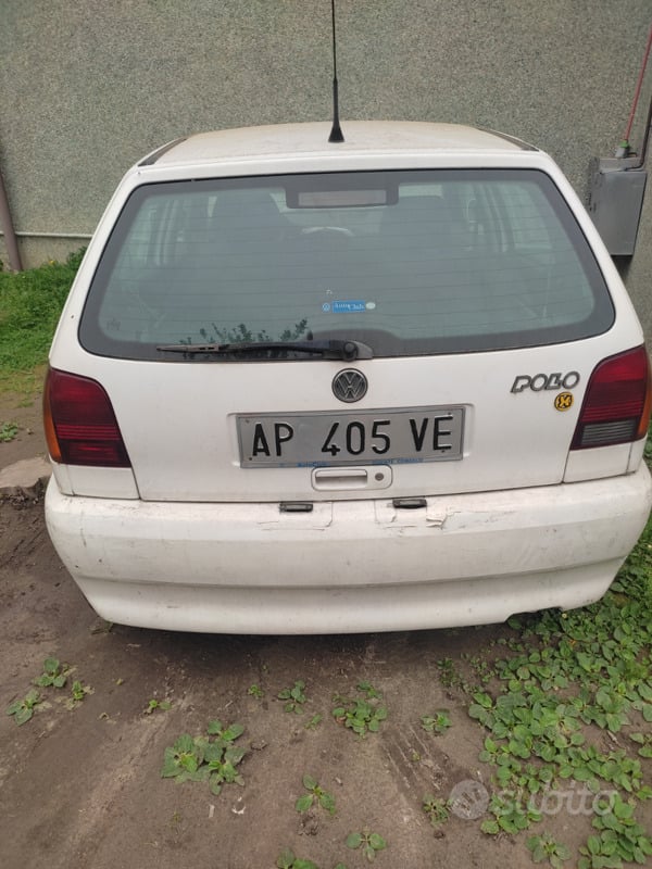 Usato 1997 VW Polo 1.0 Benzin 50 CV (500 €)