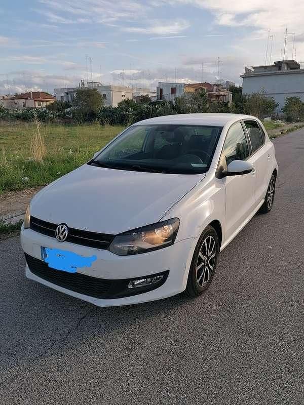 Usata VW Polo Comfortline 90 CV (66 kW) 2011 Berlina