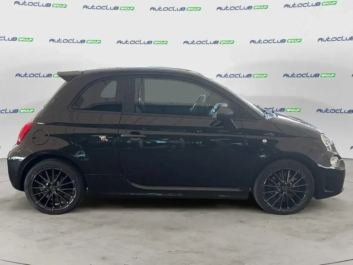 Usata Abarth 595 165 CV (121 kW) 2024 Nero Utilitaria
