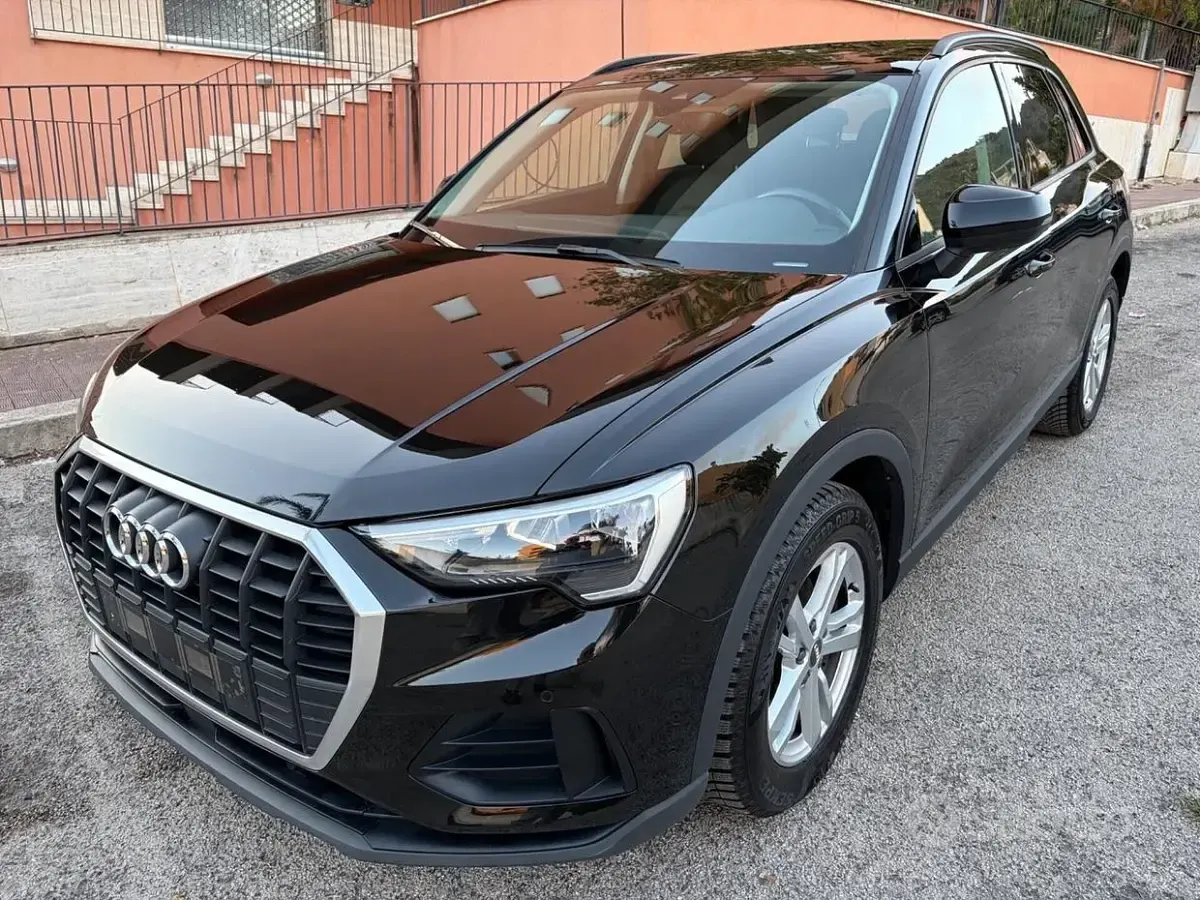 Usata Audi Q3 150 CV (110 kW) 2019 Nero SUV
