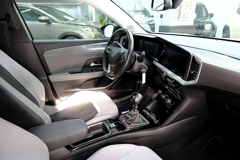 Usata Opel Mokka Elegance 136 CV (100 kW) 2023 Argento SUV