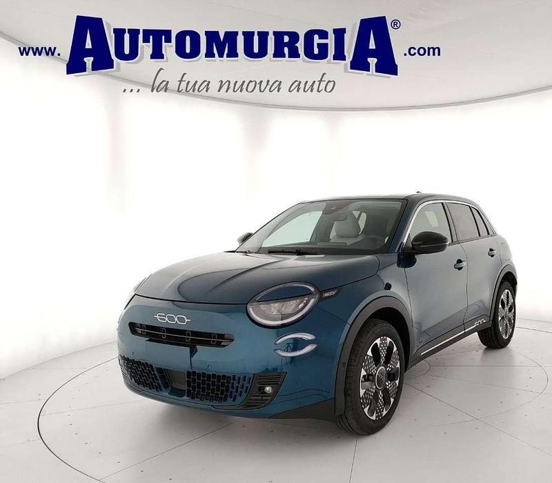 Nouvelle Fiat 600 La Prima 101 ch (74 kW) 2026 Vert SUV
