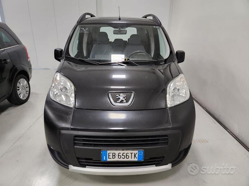 Usato 2010 Peugeot Bipper 1.4 Diesel 68 CV (4.990 €)