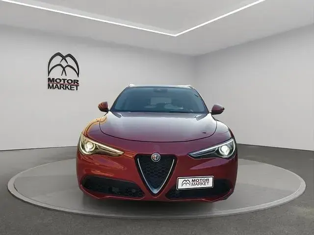 Usata Alfa Romeo Stelvio Ti 280 CV (205 kW) 2020 Rosso alfa SUV