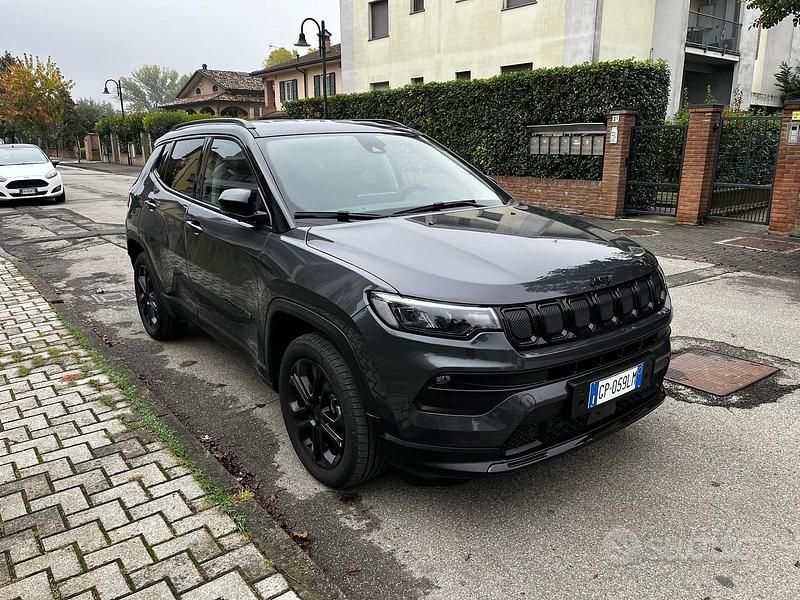 Usata Jeep Compass 130 CV (95 kW) 2023 Grigio SUV
