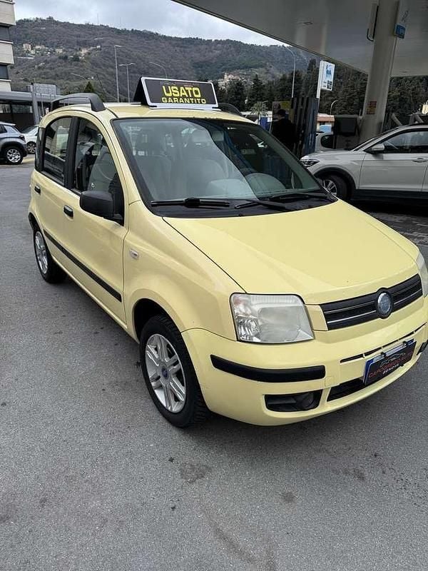 Usata Fiat Panda Dynamic 69 CV (50 kW) 2006 Other Utilitaria