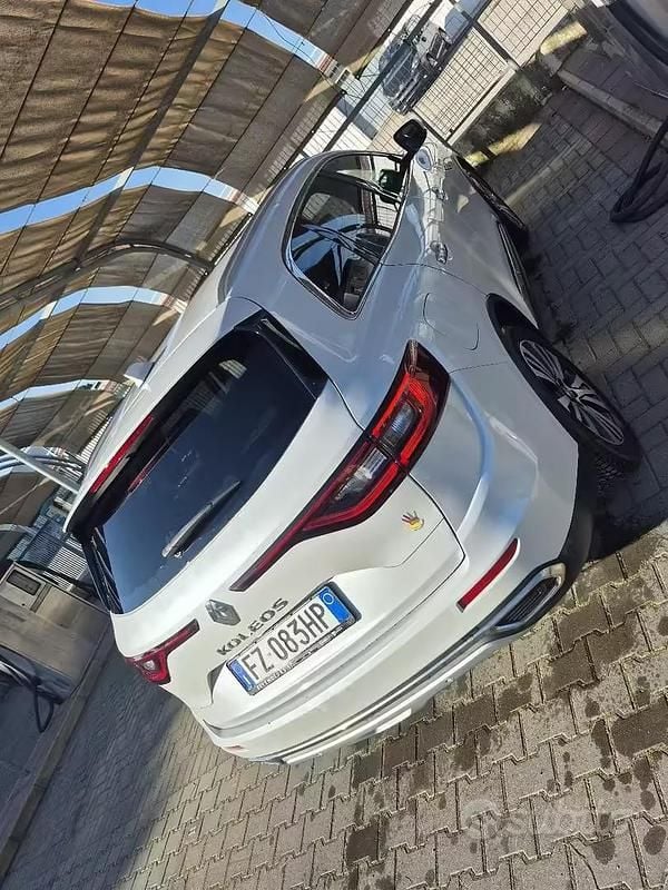 Usata Renault Koleos Initiale Paris 150 CV (110 kW) 2020 Bianco SUV