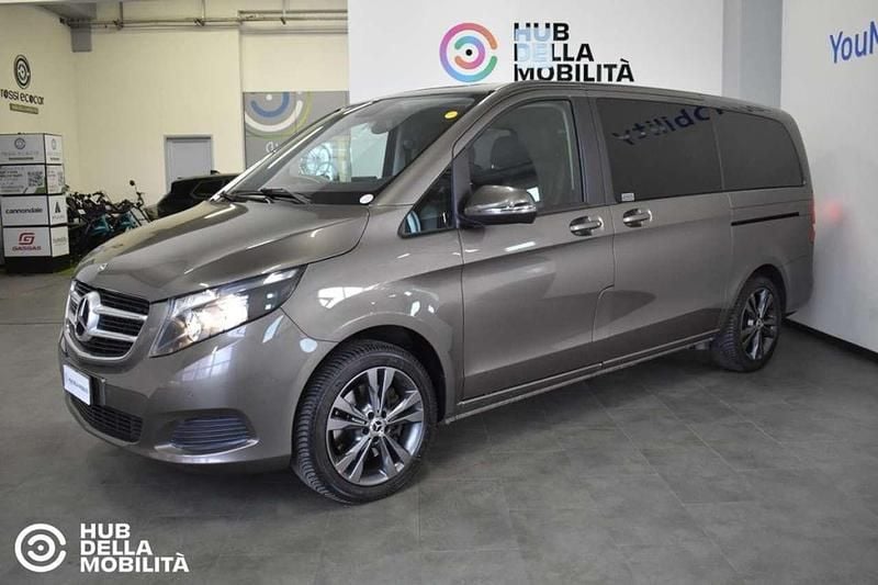 Usata Mercedes V200 Executive 136 CV (100 kW) 2018 Grigio Monovolume