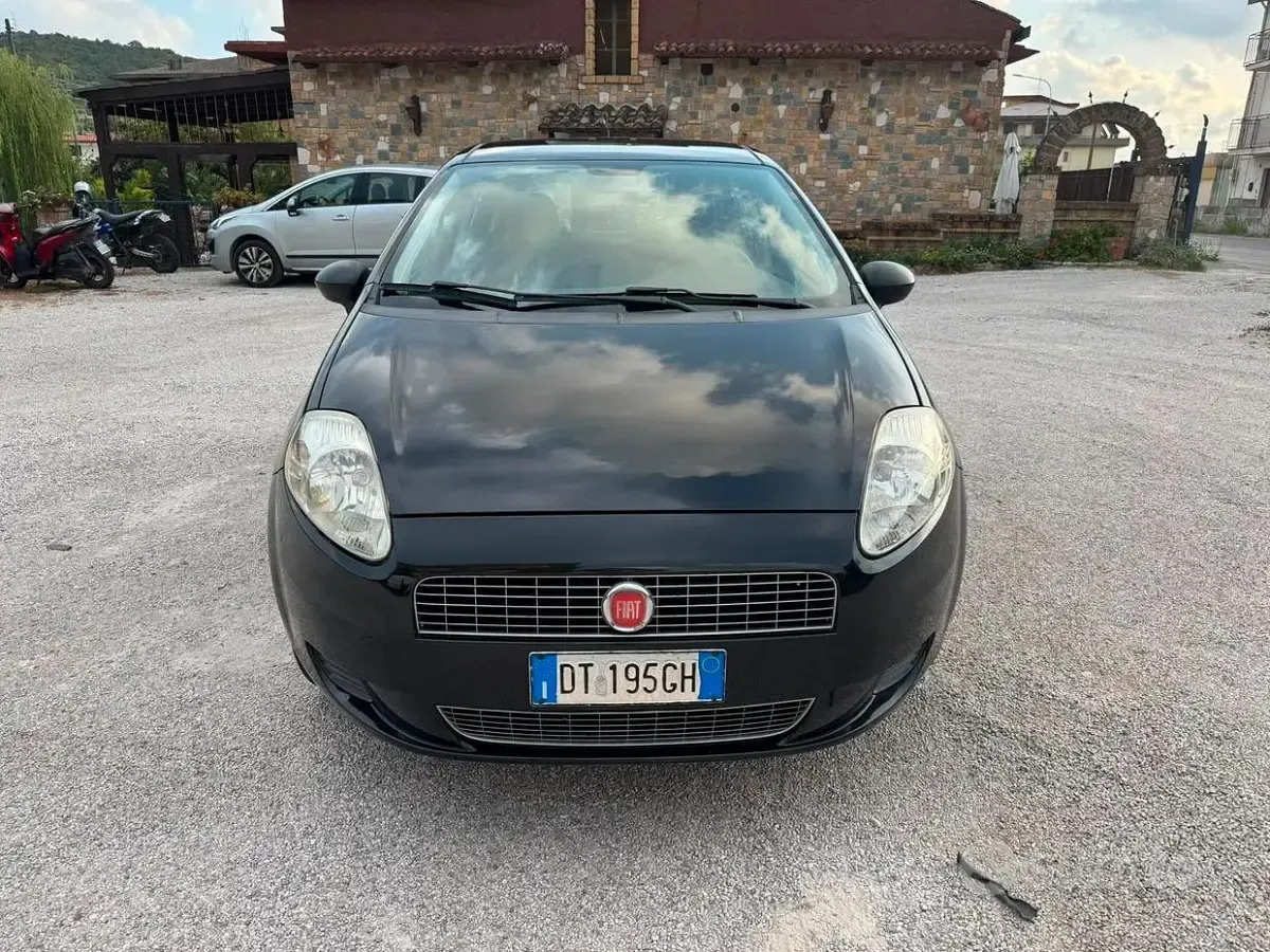 Usata Fiat Grande Punto 77 CV (56 kW) 2009 Utilitaria