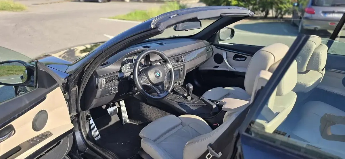 Usata BMW 320 Cabriolet M Sport 184 CV (135 kW) 2012 Cabrio