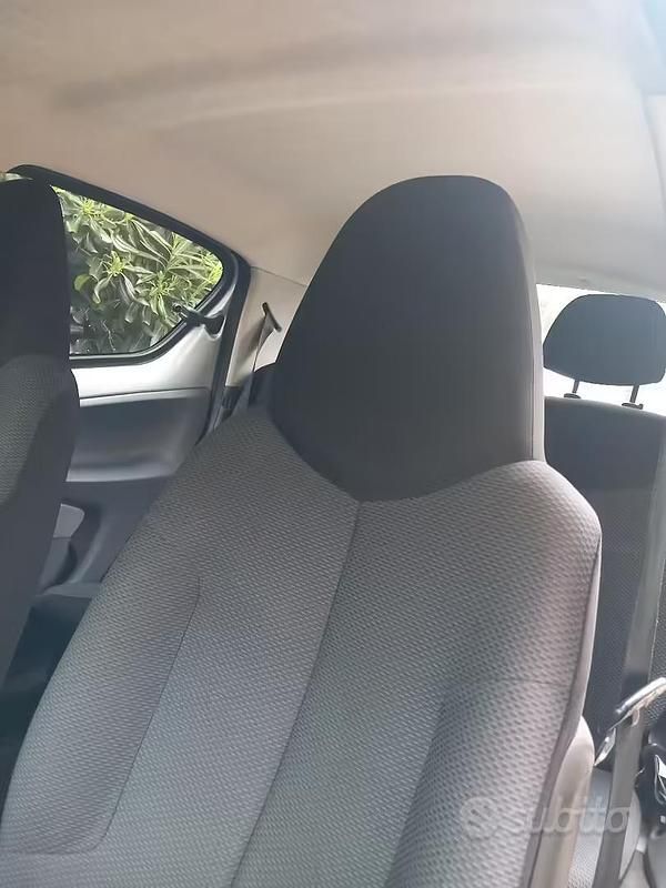 Usata Toyota Aygo 67 CV (49 kW) 2007 Utilitaria