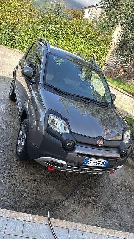 Usata 2023 Fiat Panda Cross Cross Due volumi | 19.000 € (Molto cara) - Immagine 1/2