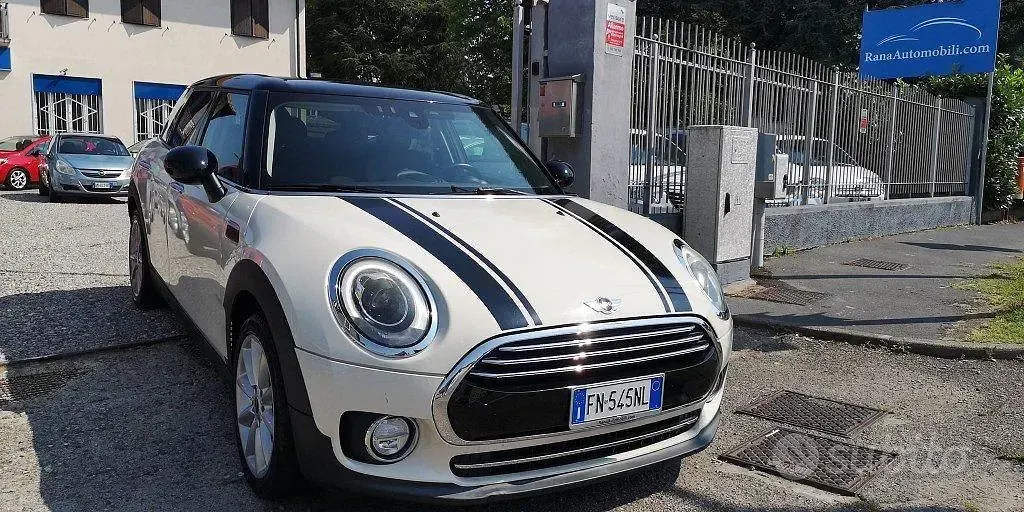 Usata Mini Cooper D Clubman Business 150 CV (110 kW) 2017 Bianco Station wagon