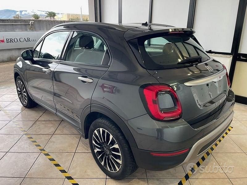 Usata Fiat 500X Cross 131 CV (96 kW) 2023 Grigio SUV