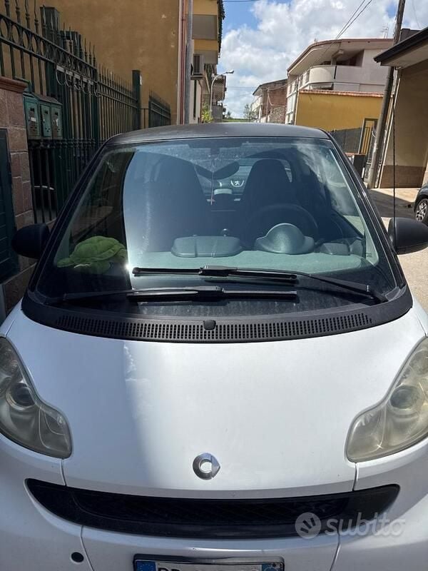 Usata Smart ForTwo Coupé 61 CV (44 kW) 2011 Coupé