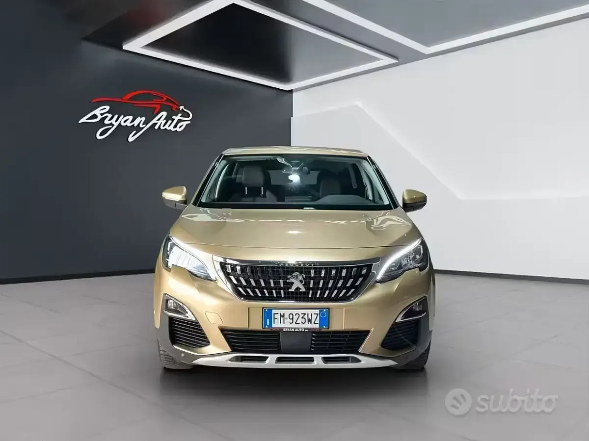 Usata Peugeot 3008 GT-line 131 CV (96 kW) 2018 Marrone SUV