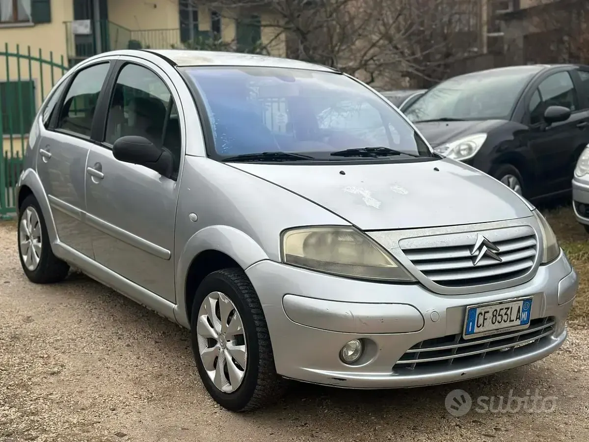 Usata Citroën C3 Exclusive 60 CV (44 kW) 2003 Grigio Berlina