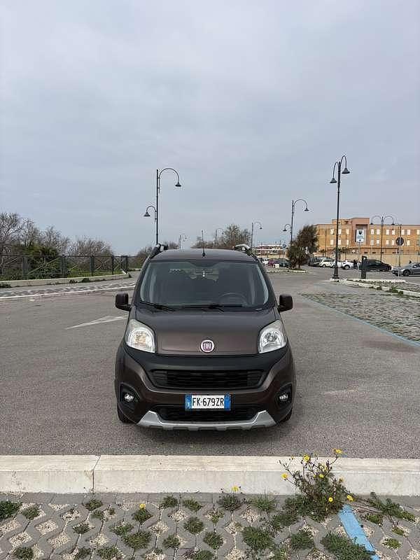 Usata Fiat Qubo Dynamic 75 CV (55 kW) 2017 Monovolume