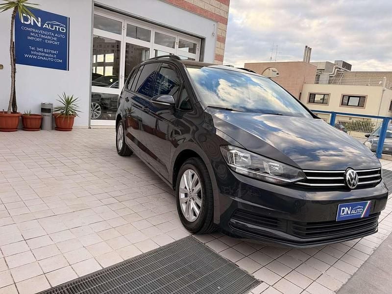 Usata VW Touran Highline 150 CV (110 kW) 2019 Grigio Monovolume