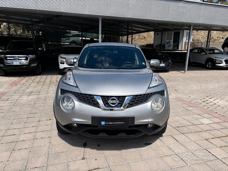 Usata Nissan Juke 110 CV (80 kW) 2015 Grigio SUV