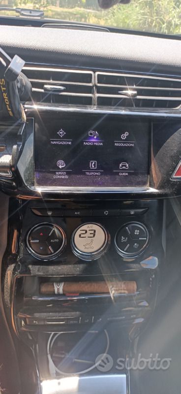 Usata DS Automobiles DS3 Sport Chic 100 CV (73 kW) 2016 Grigio Utilitaria