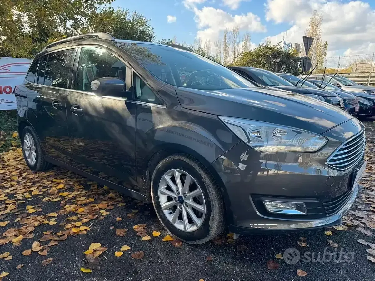 Usata Ford C-MAX 120 CV (88 kW) 2016 Grigio Monovolume