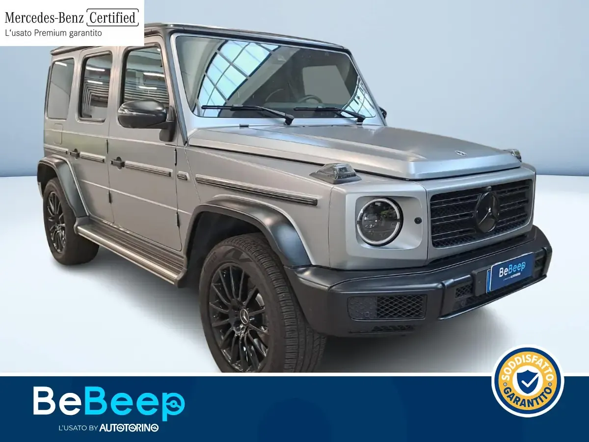Usata Mercedes G400 AMG line 330 CV (242 kW) 2023 Grigio pastello SUV