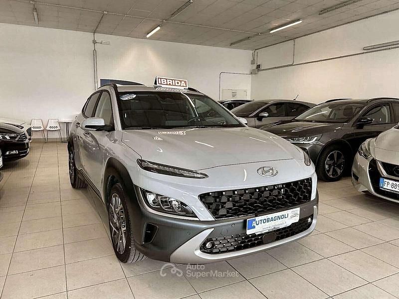 Usata Hyundai Kona 105 CV (77 kW) 2022 Grigio SUV