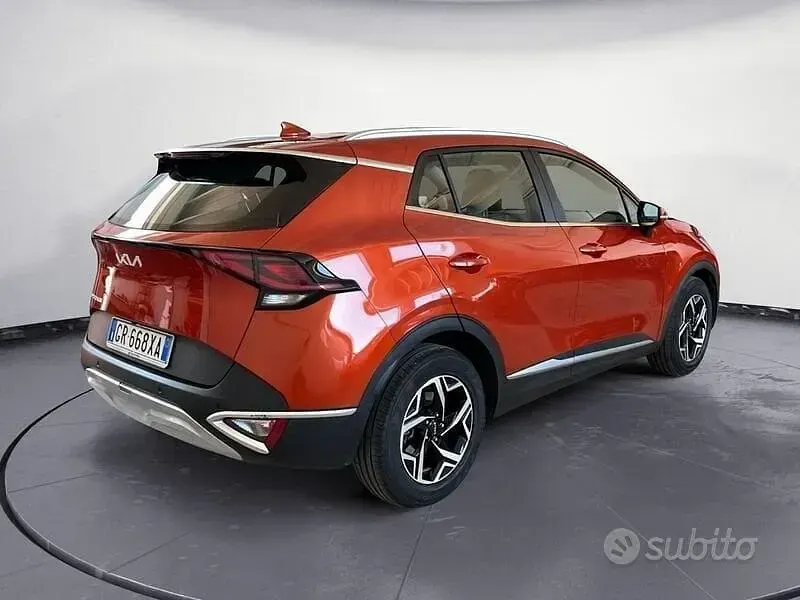 Usata Kia Sportage 136 CV (100 kW) 2023 Rosso SUV
