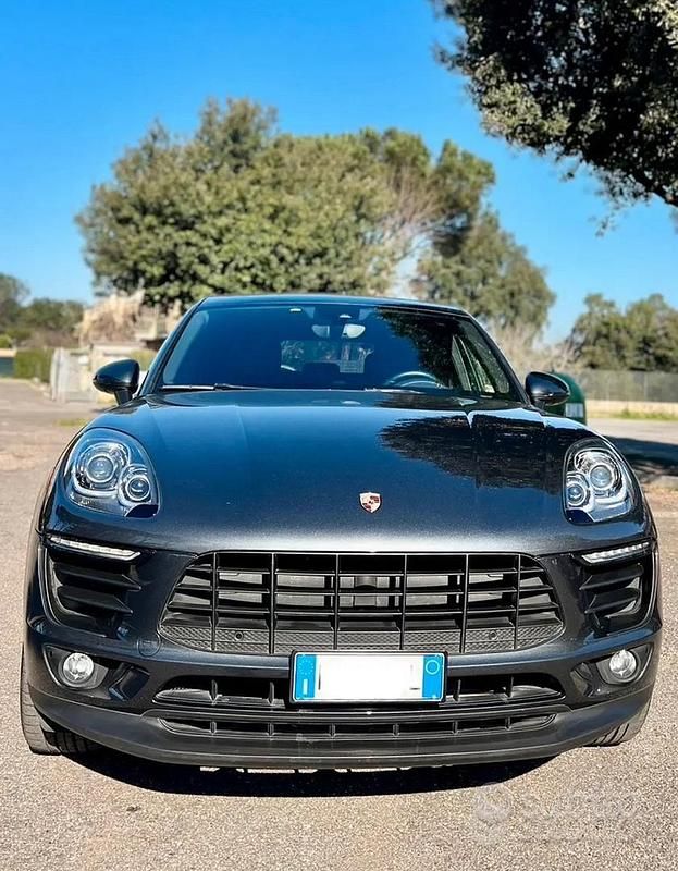 Usata Porsche Macan 245 CV (180 kW) 2018 Grigio SUV