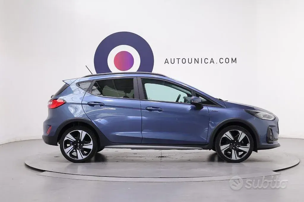 Usata Ford Fiesta Active 125 CV (91 kW) 2022 Blu Utilitaria