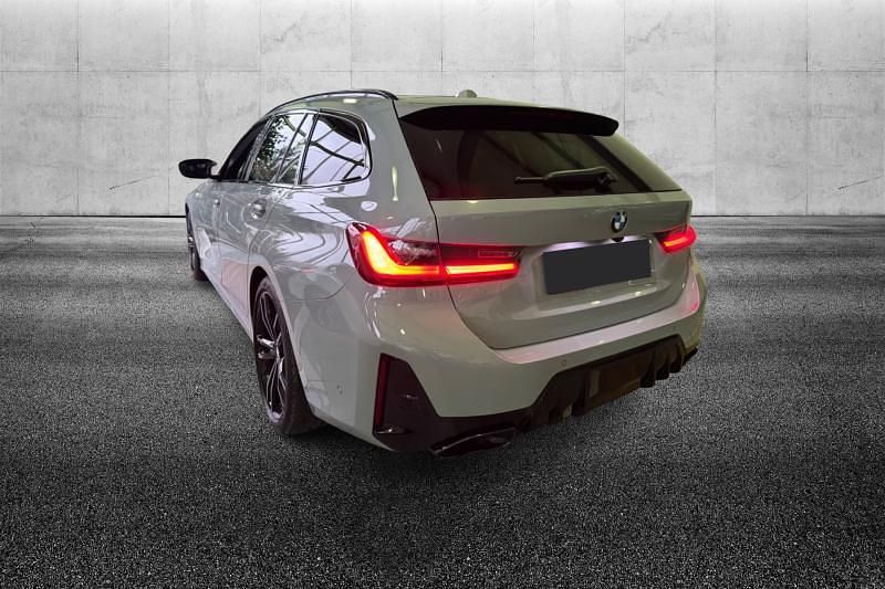 Usata BMW M340 Comfort Edition 374 CV (275 kW) 2024 Grigio metallizzato Berlina