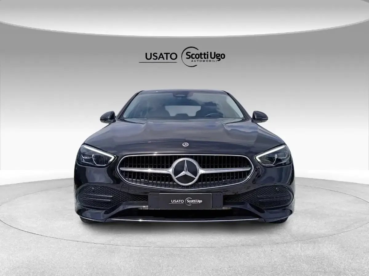 Usata Mercedes 220 200 CV (147 kW) 2023 Grigio Berlina