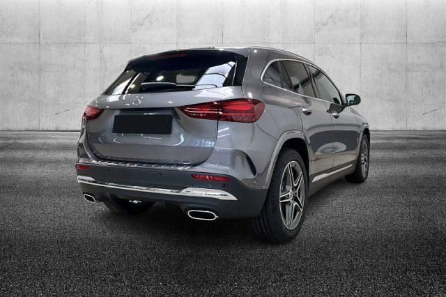 Usata Mercedes GLA200 Advanced Plus 150 CV (110 kW) 2025 Grigio SUV
