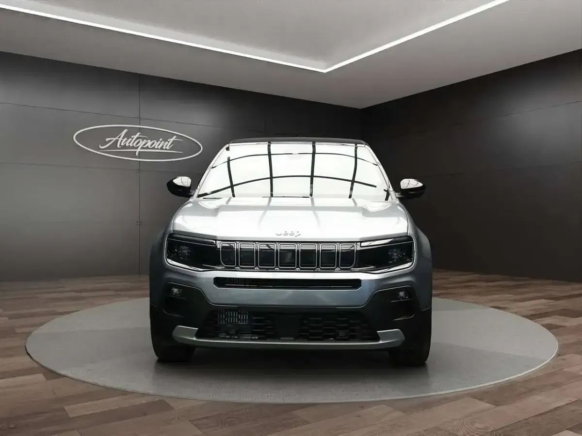 Nuova Jeep Avenger Summit 101 CV (74 kW) 2025 Grigio SUV