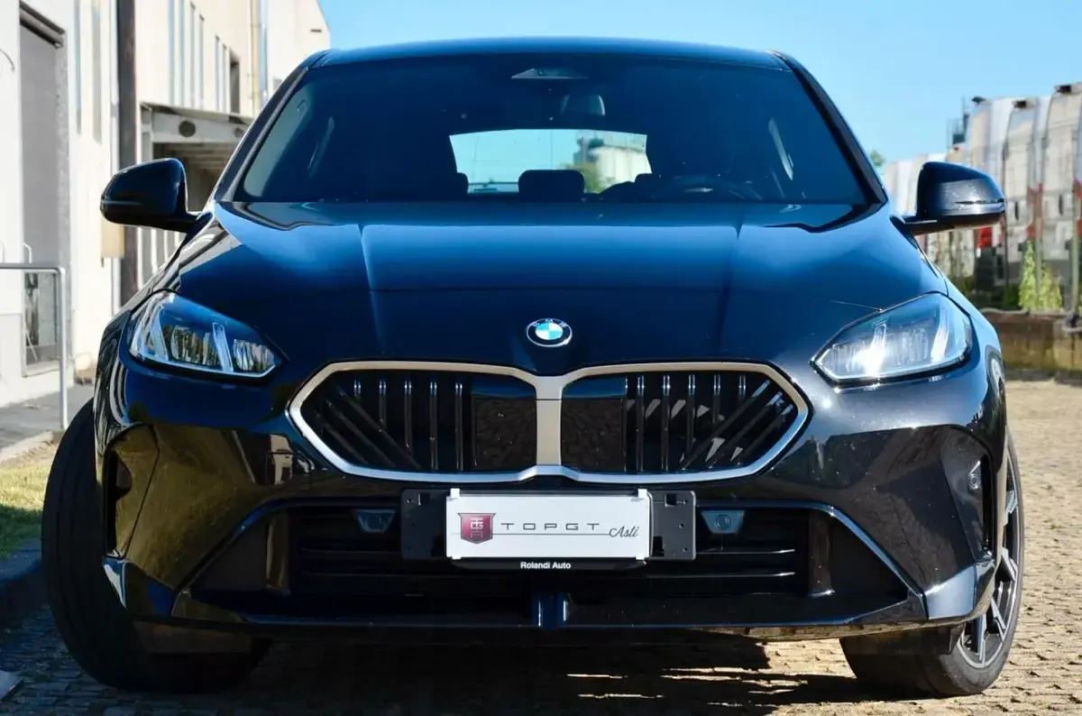 Usata BMW 120 M Sport 163 CV (119 kW) 2025 Nero Utilitaria