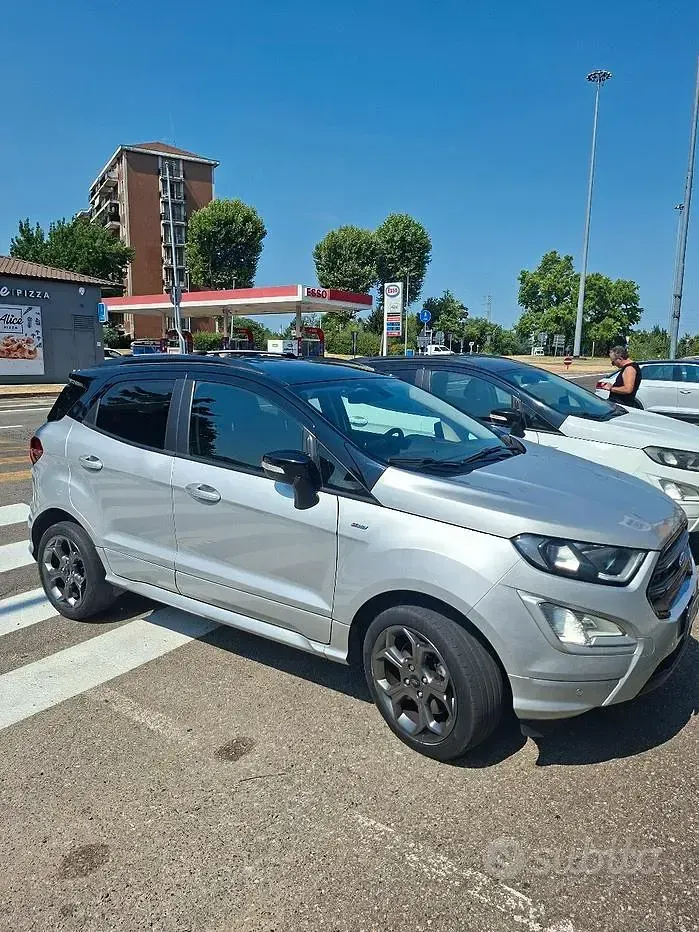 Usata Ford Ecosport 99 CV (72 kW) 2019 Grigio SUV
