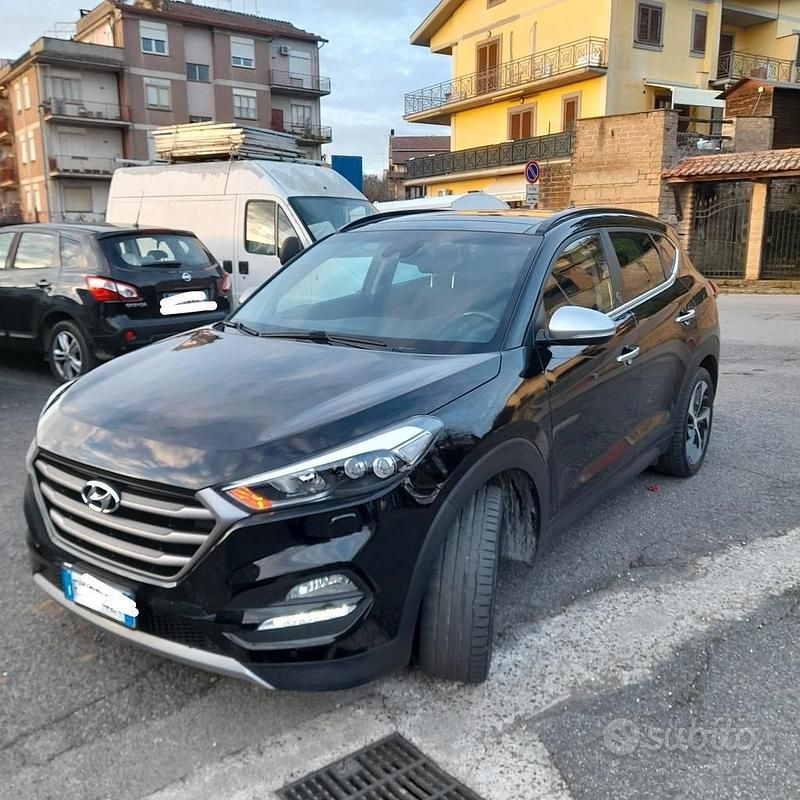 Usata Hyundai Tucson Edition 140 CV (102 kW) 2017 Nero SUV
