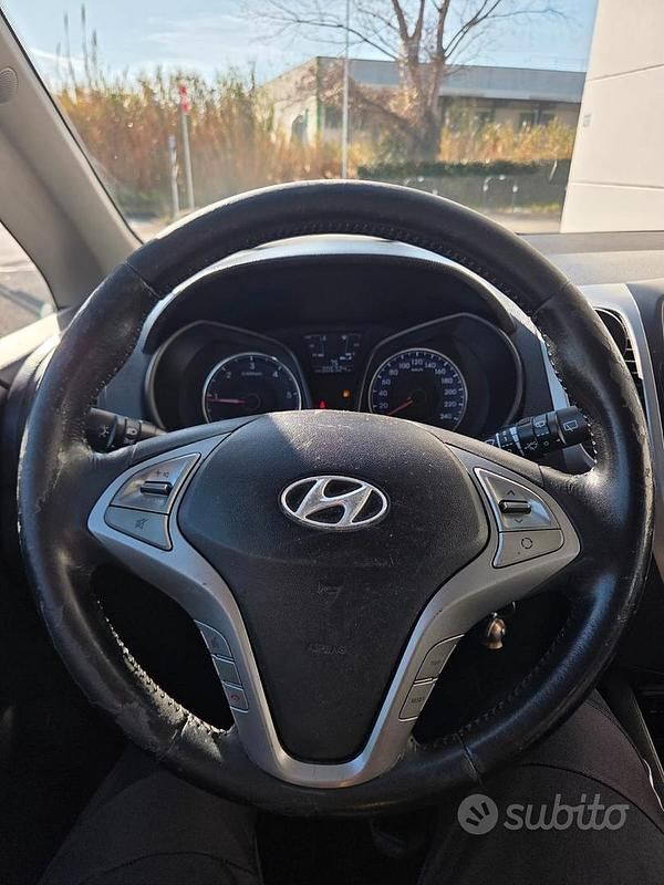 Usata Hyundai ix20 90 CV (66 kW) 2012 Nero Utilitaria