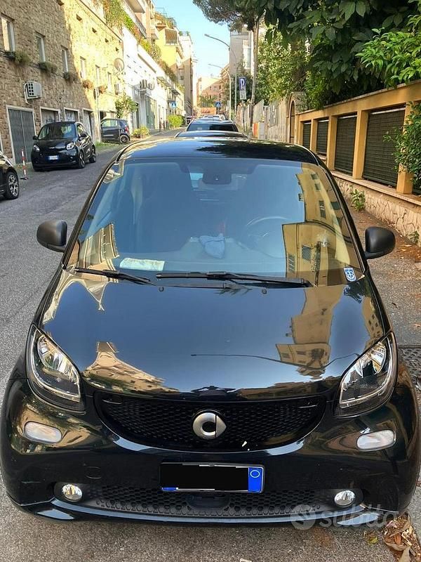 Nero Usata 2018 Smart ForTwo Coupé Coupé | 11.400 € (Ottimo prezzo) - Immagine 1/4